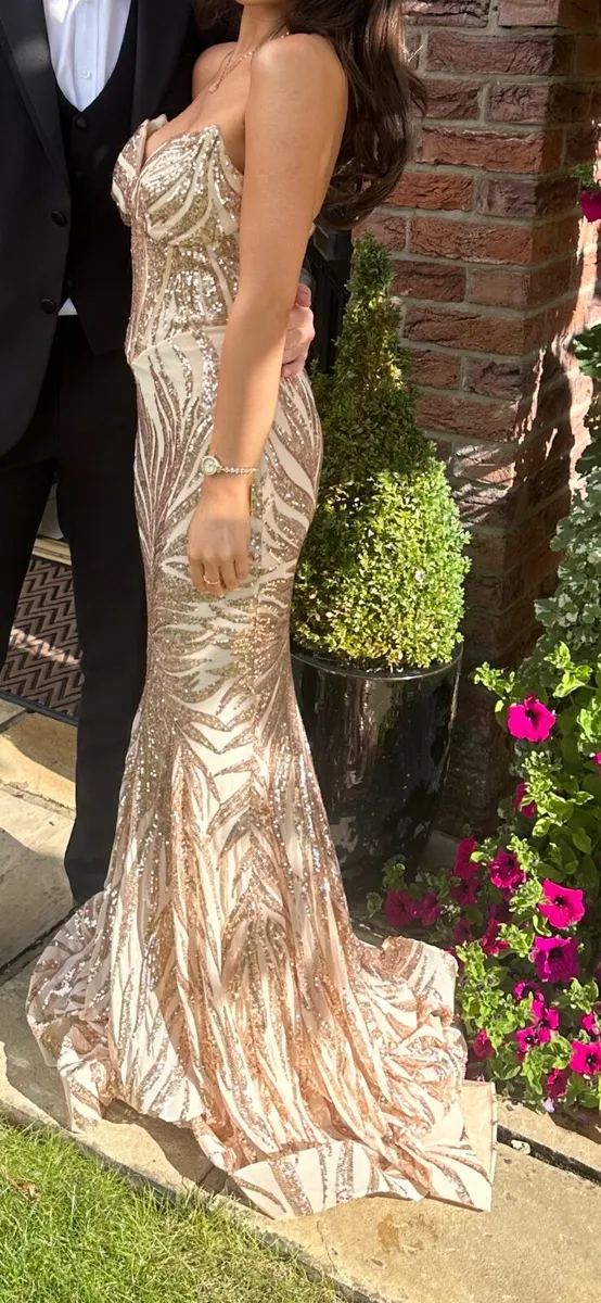 Debs dress - Image 4