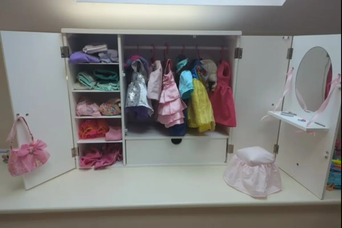Our Generation Dolls Clothes and Wardrobe - Image 2