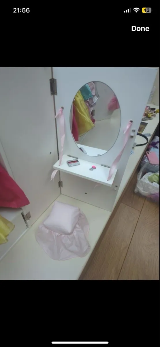Our Generation Dolls Clothes and Wardrobe - Image 3