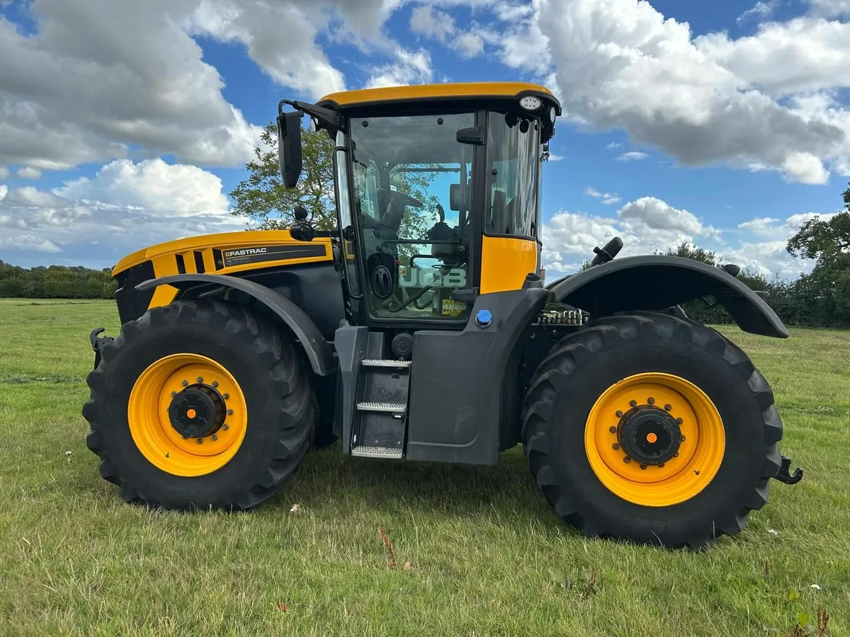 JCB 4220 Fasttrac - Image 1