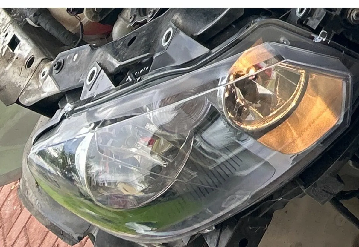 Headlight - Image 2