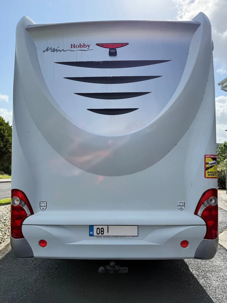 2008 6 Berth Hobby Motorhome - Image 4