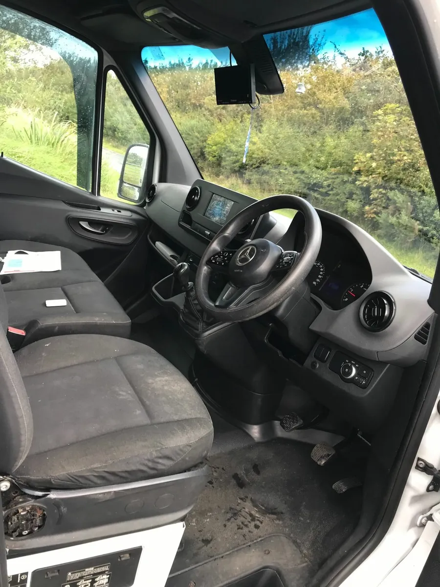 192 Mercedes-Benz Sprinter MWB 2.1L 145BHP REAR WH - Image 4