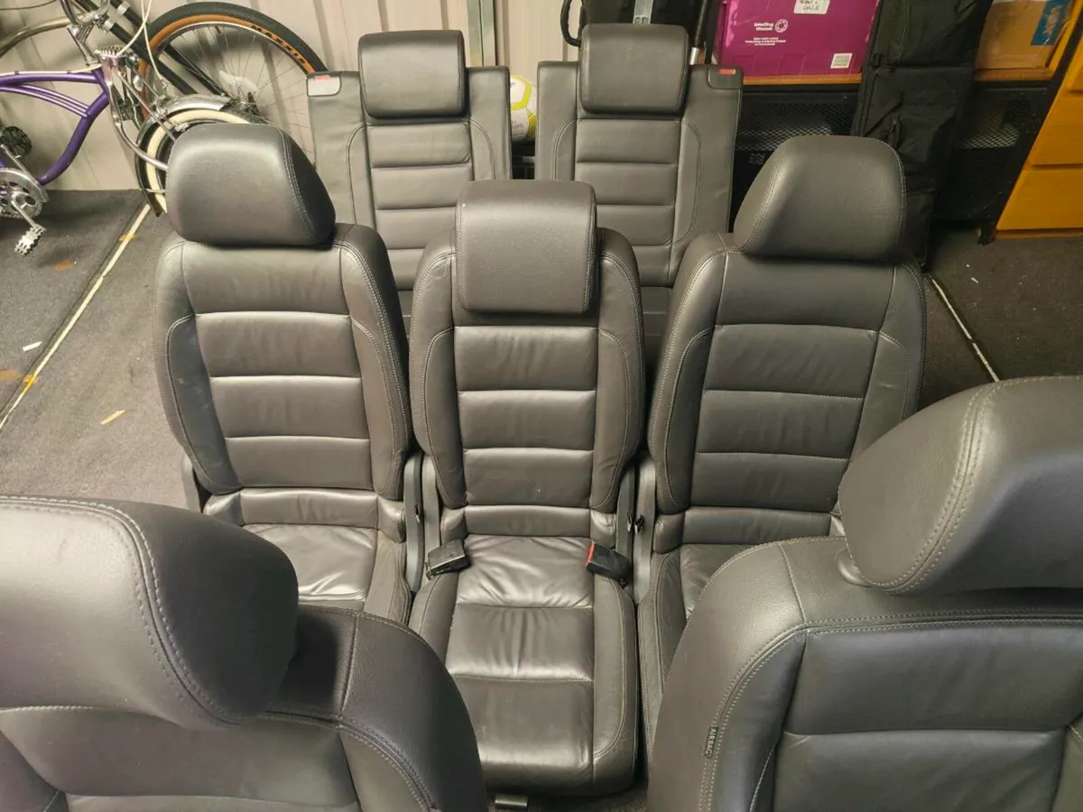 Volkswagen Leather interior - Image 2