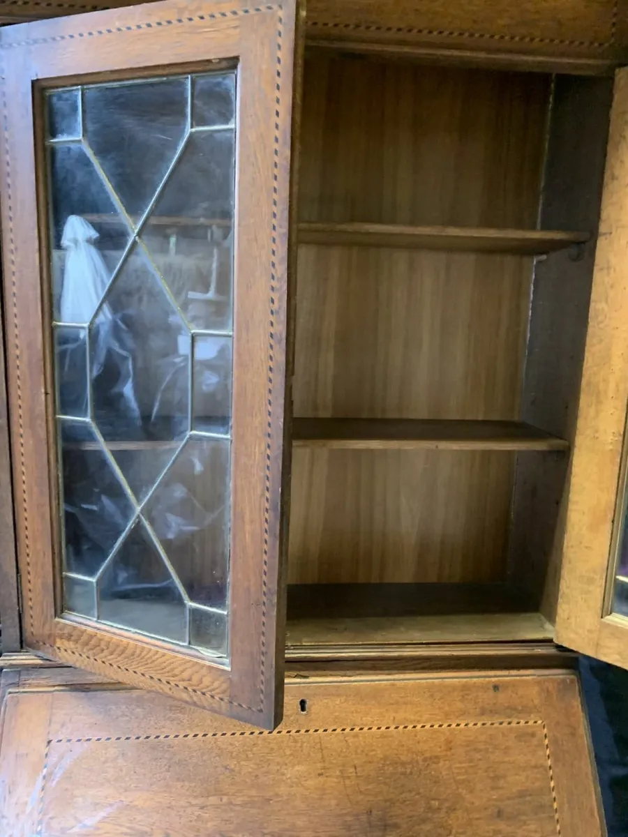 Mahogany bureau cabinet.  - Image 3