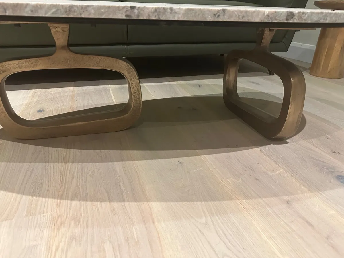 Coffee table - Image 2