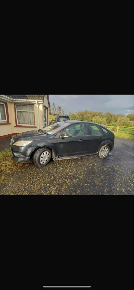 Ford Focus - Image 2