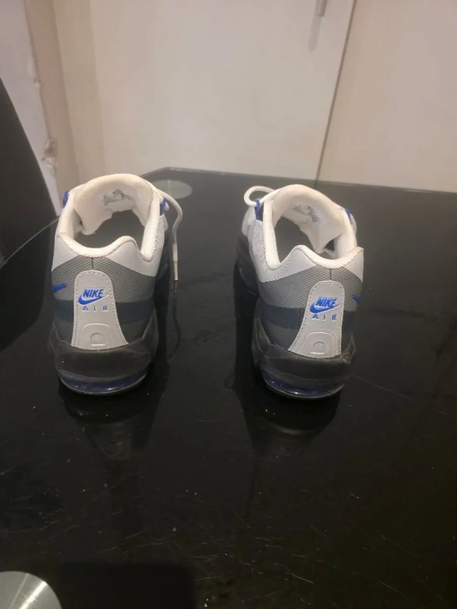 trainer shoes - Image 3