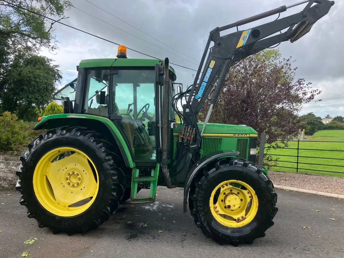 John Deere 4WD with Loader - Image 2