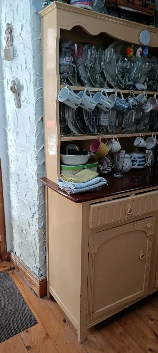 Kitchen dresser - Image 2