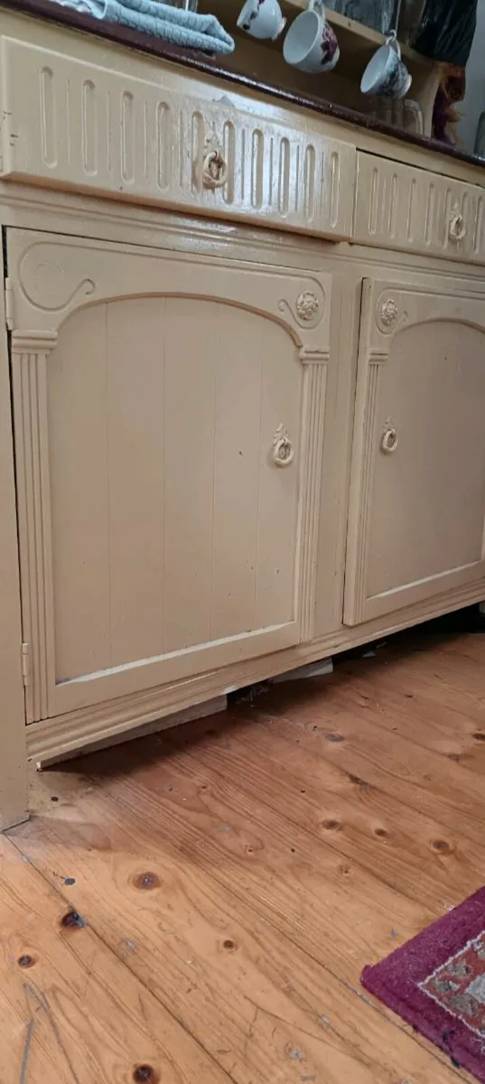 Kitchen dresser - Image 3