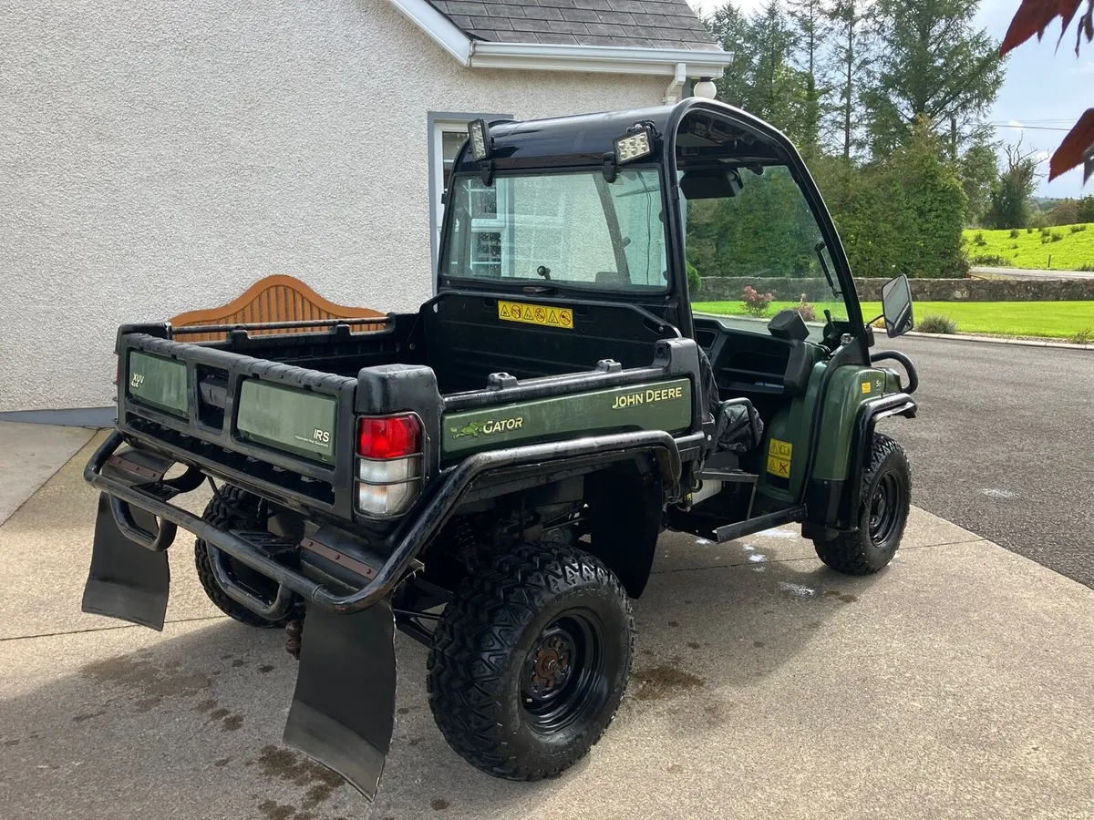 John Deere Gator 4WD - Image 4