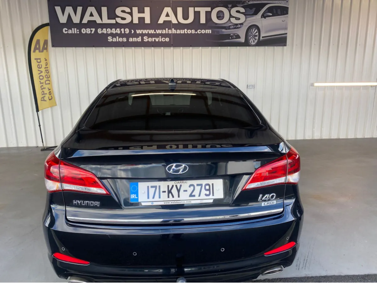 Hyundai i40 1.7 CRDI SE NAV BL/DR 115 4DR - Image 2