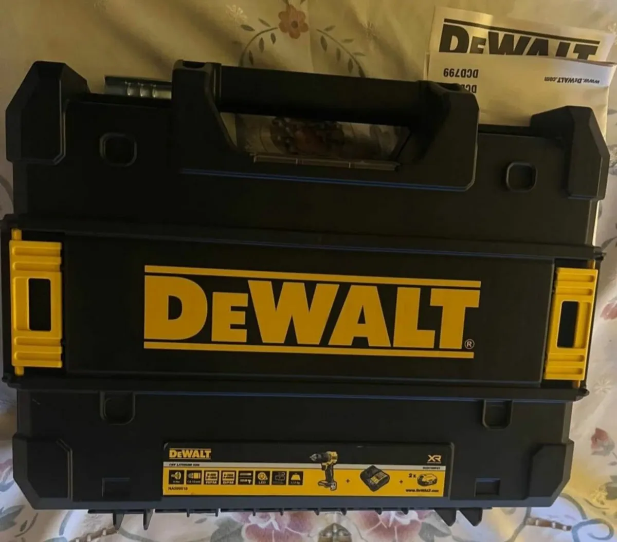 Dewalt drill new - Image 2