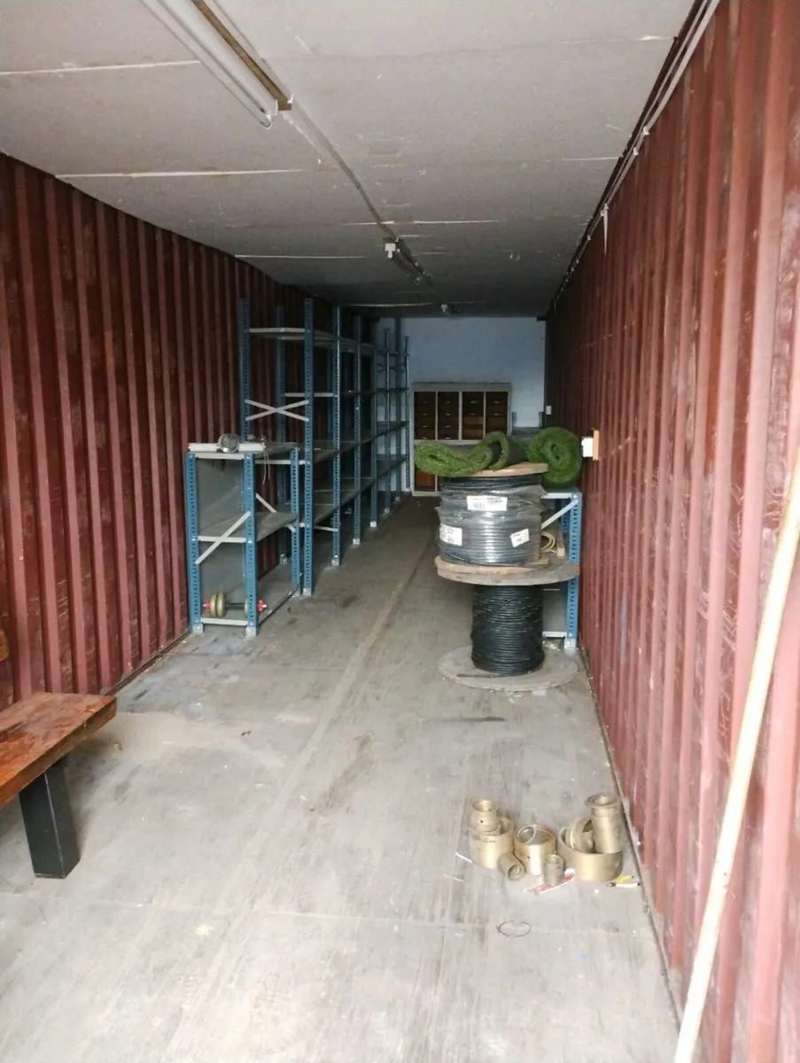 40ft container - Image 1
