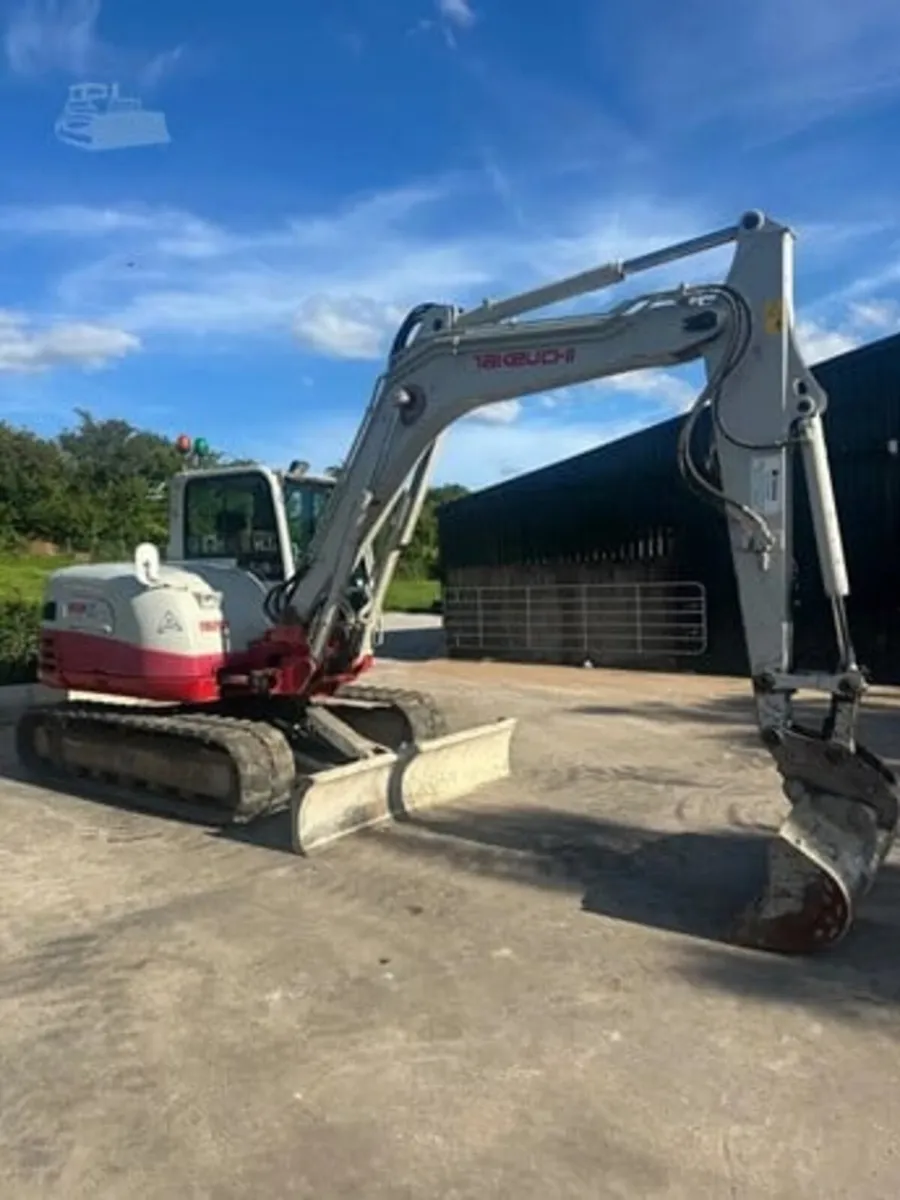 2018 TAKEUCHI TB290 - Image 1