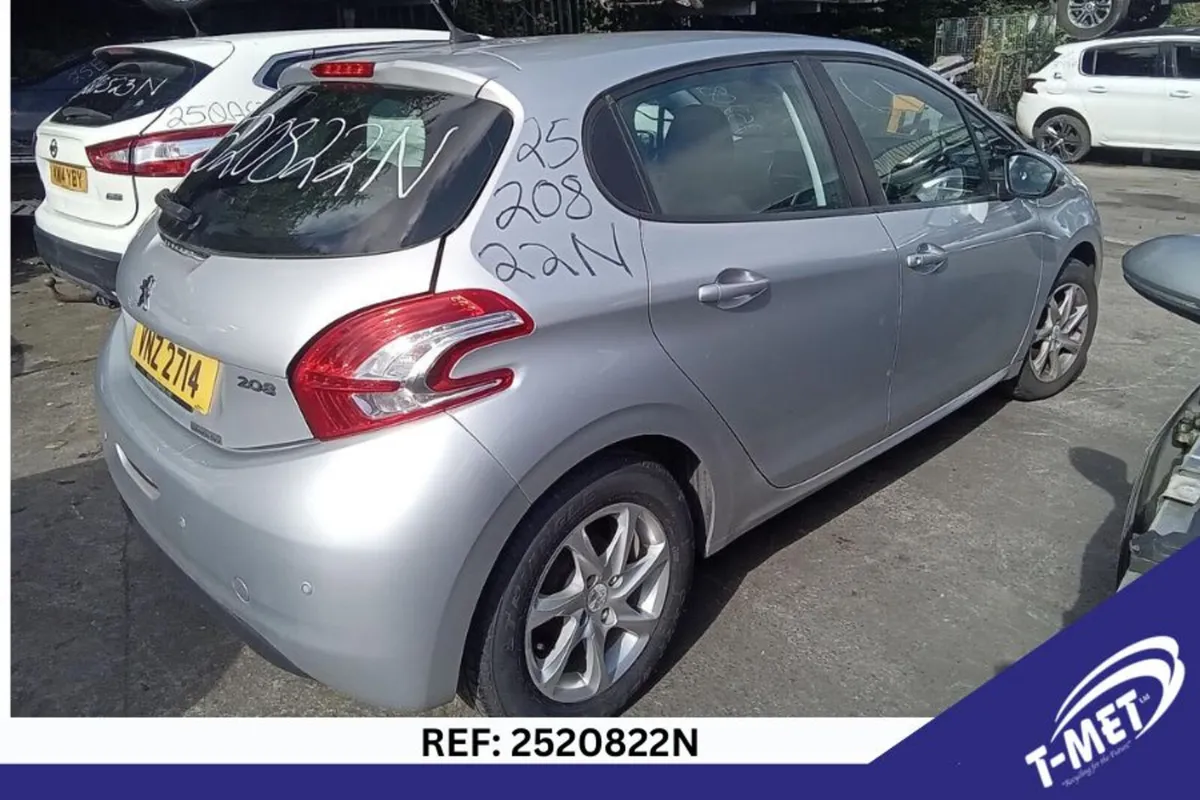 2015 PEUGEOT 208 BREAKING FOR PARTS - Image 3