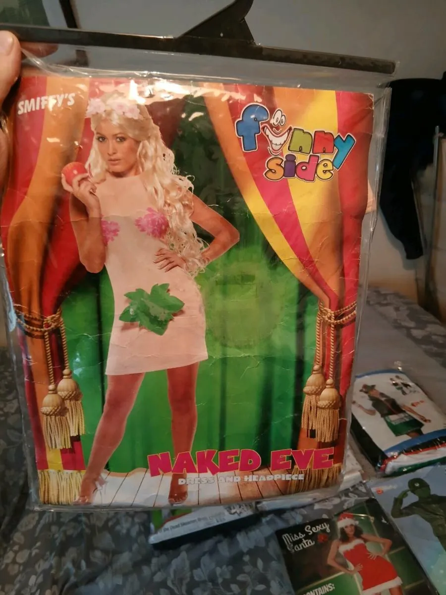 Halloween costumes - Image 2
