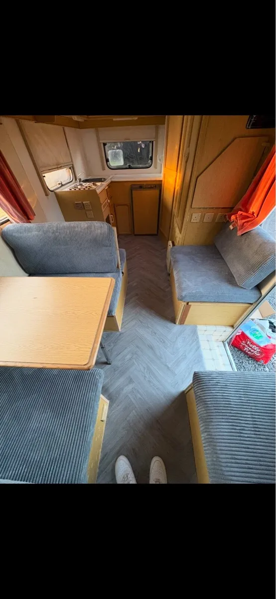 Vintage Mercedes 307d Motorhome - Image 4
