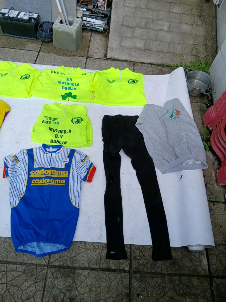 Cycling jerseys & more - Image 2