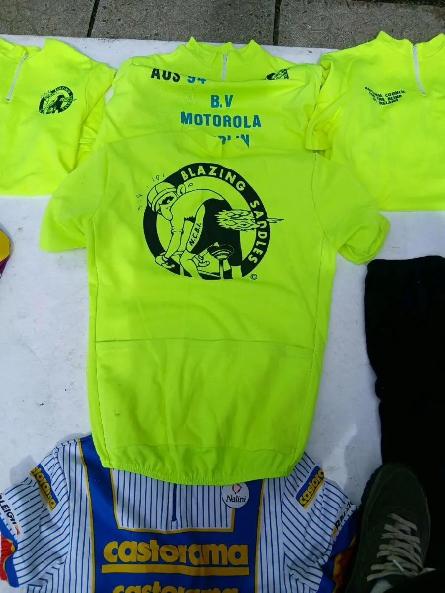 Cycling jerseys & more - Image 3