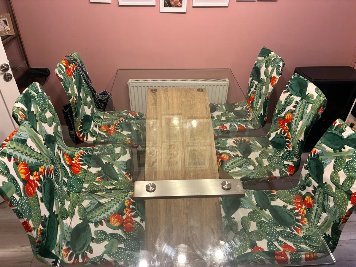 EZ Living Table & Chairs - Image 1