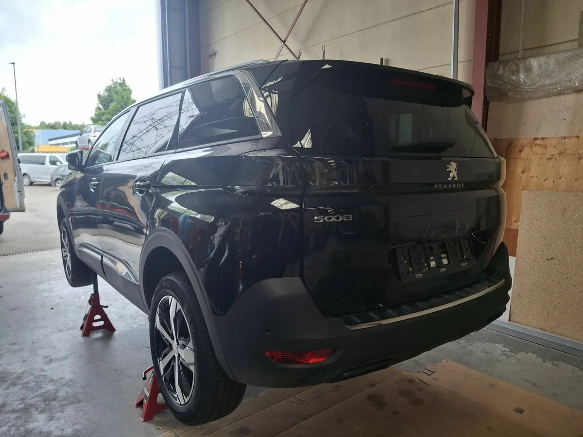 Peugeot 5008 Alure 2023 parts only - Image 3