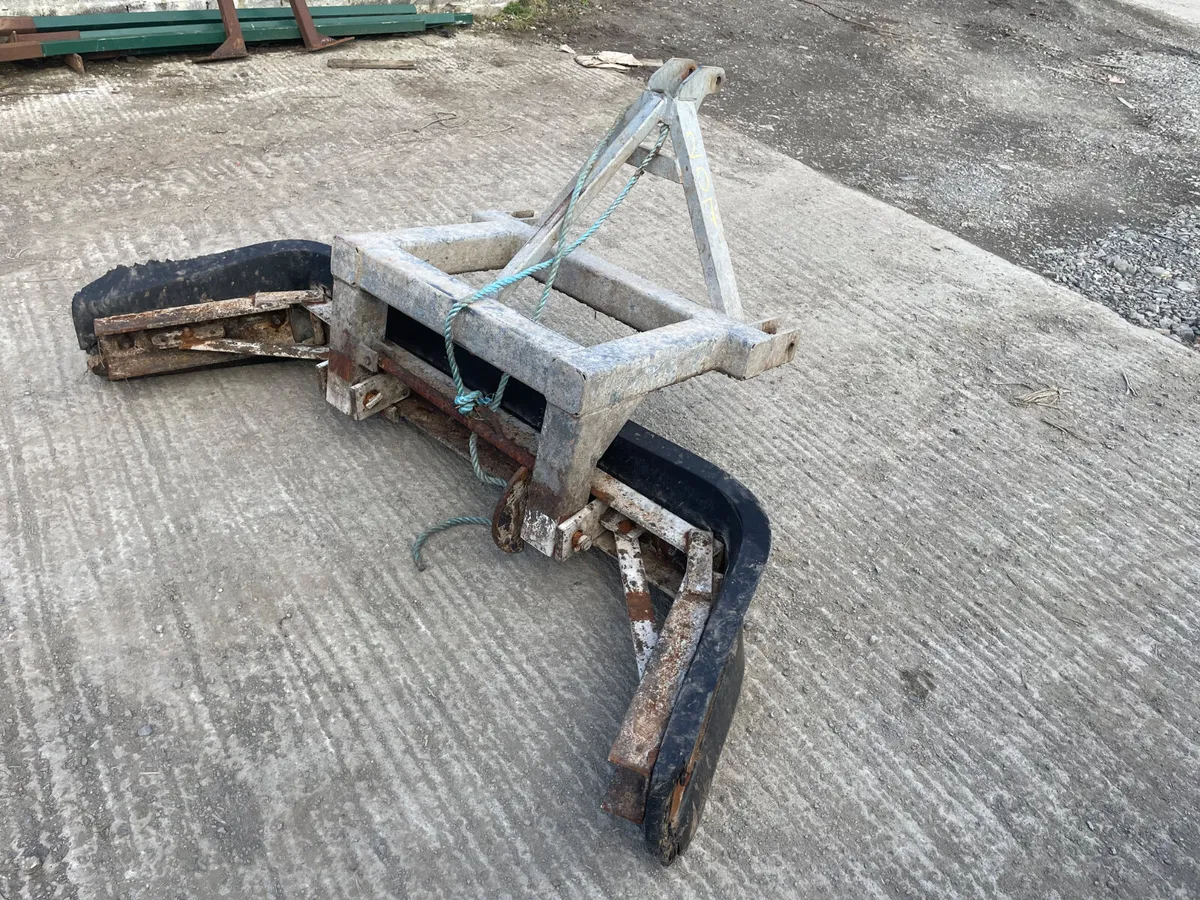 6FT Galvanised Yardscraper - Image 3