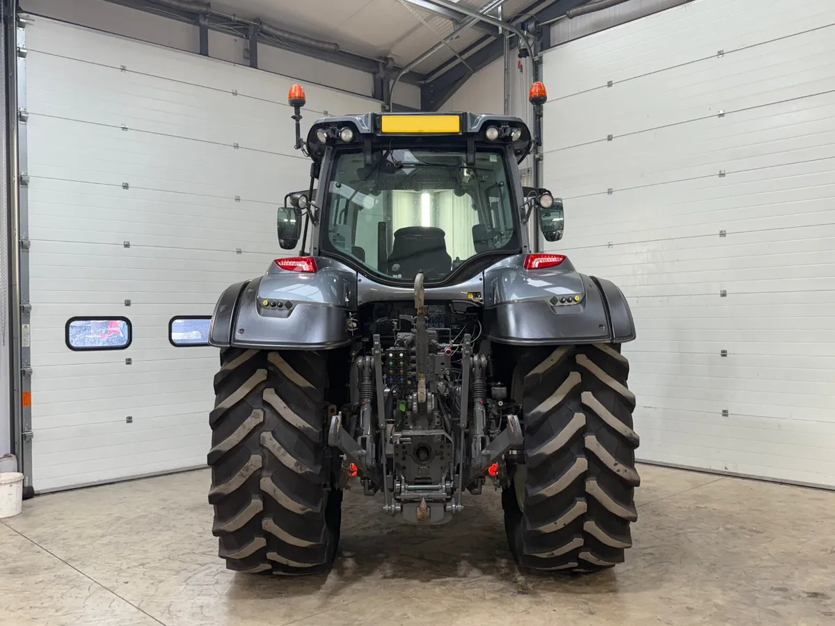 Valtra T174 ***Only 1900 hrs!!*** 57kph !! - Image 4