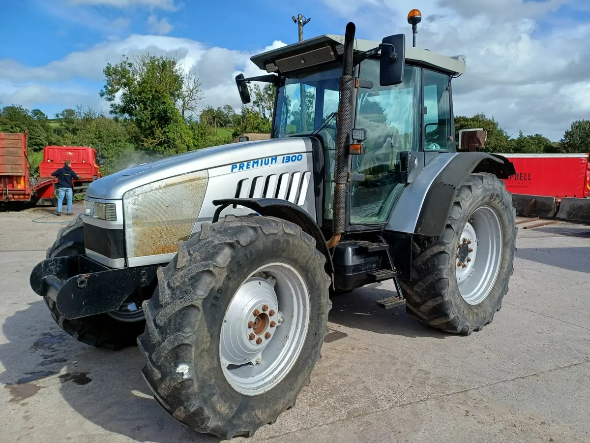 Lamborghini Premium 1300 Tractor - Image 1