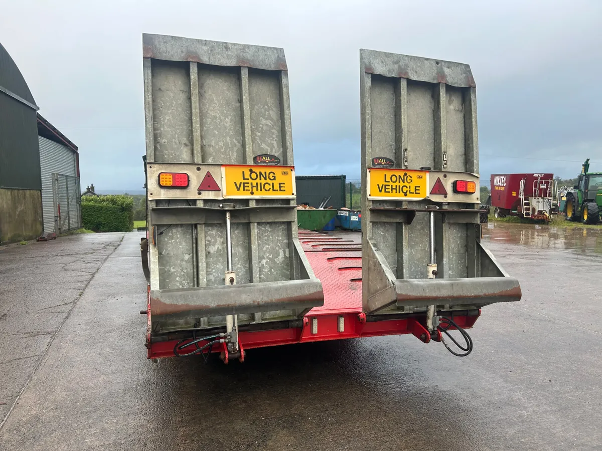 Bell Agri low loader - Image 3