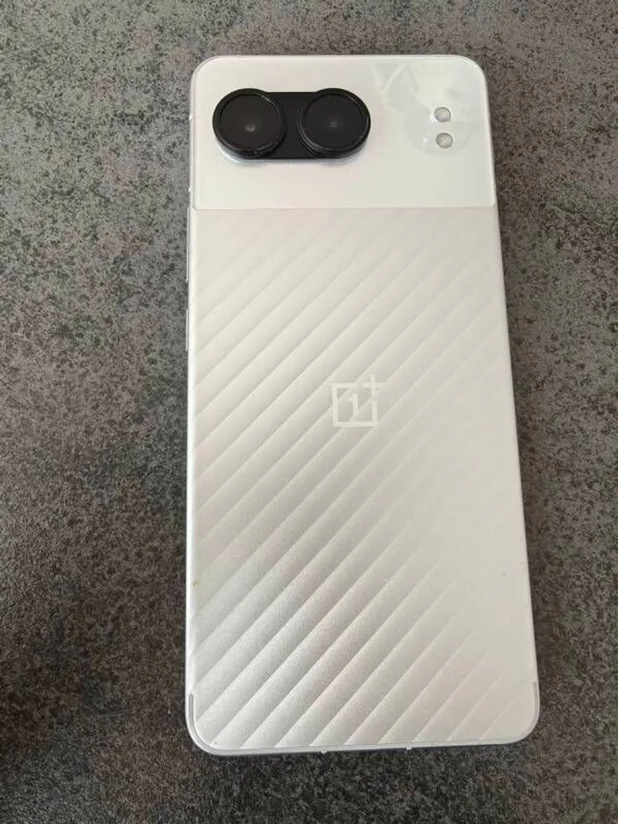 Phone - One Plus Nord4 - Image 1