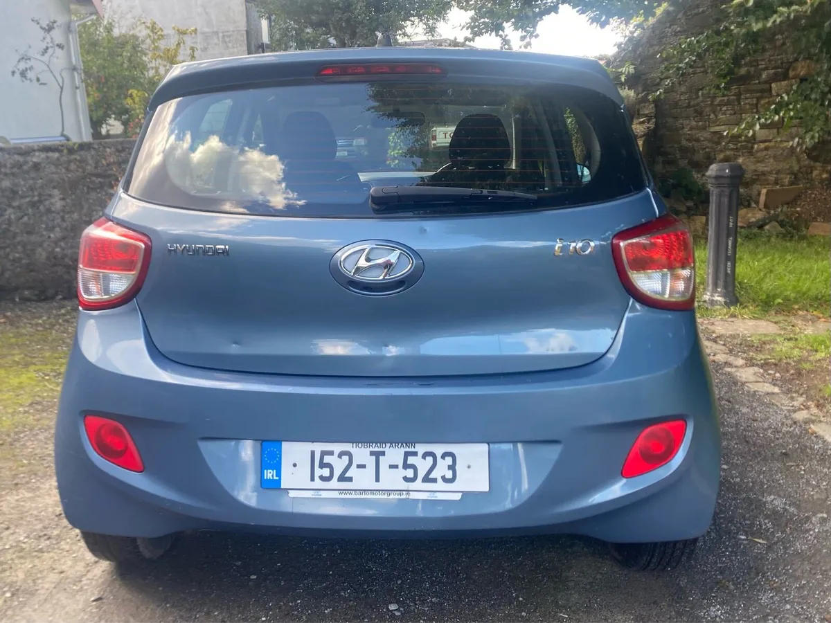 HYUNDAI i10 - Image 2