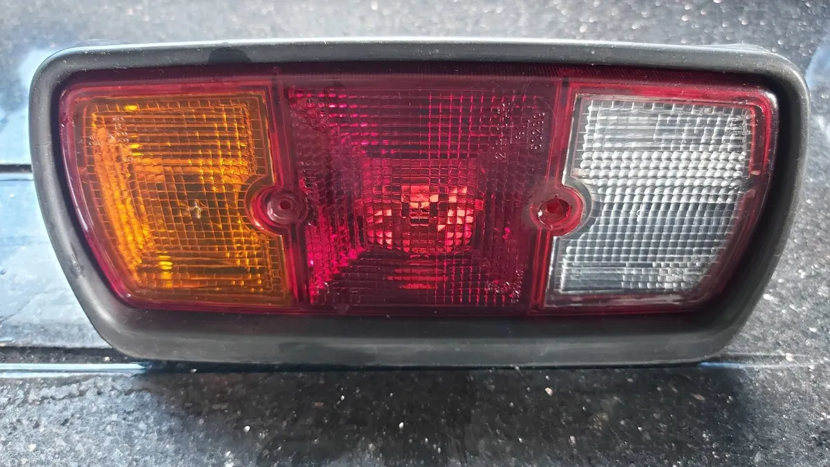 G Wagen W460 Tail Lights - Image 3