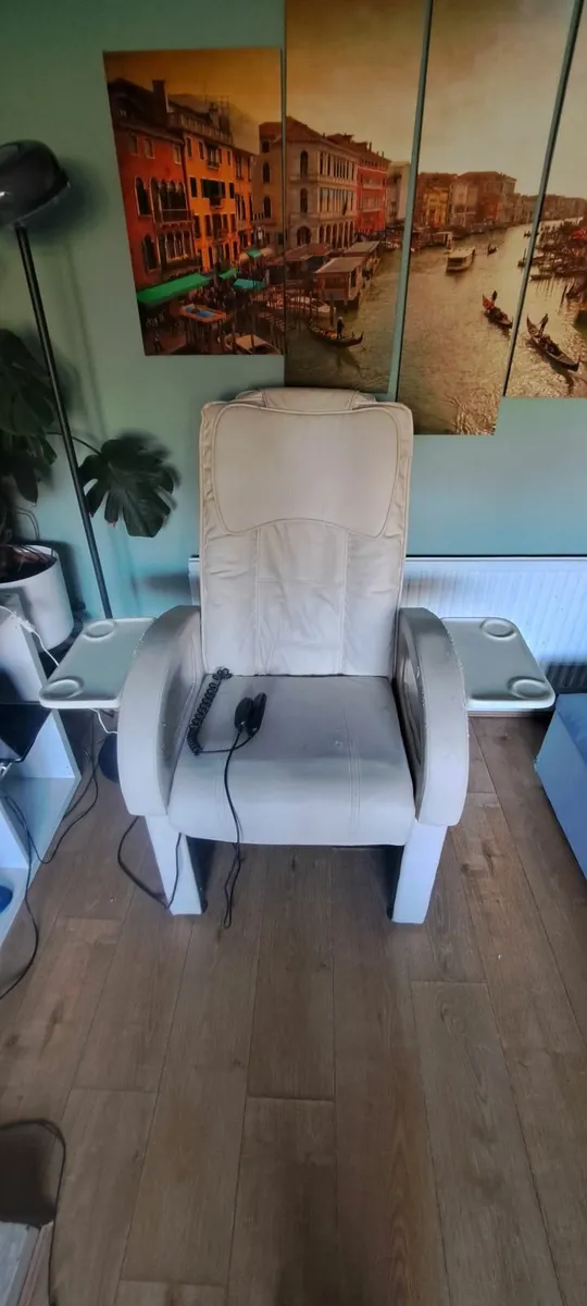 Massage pedicure chair - Image 2