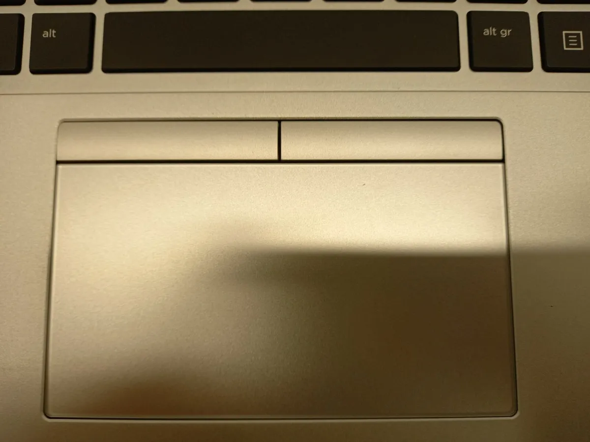 Online Auciton Of A HP EliteBook 840 G6 & More! - Image 3