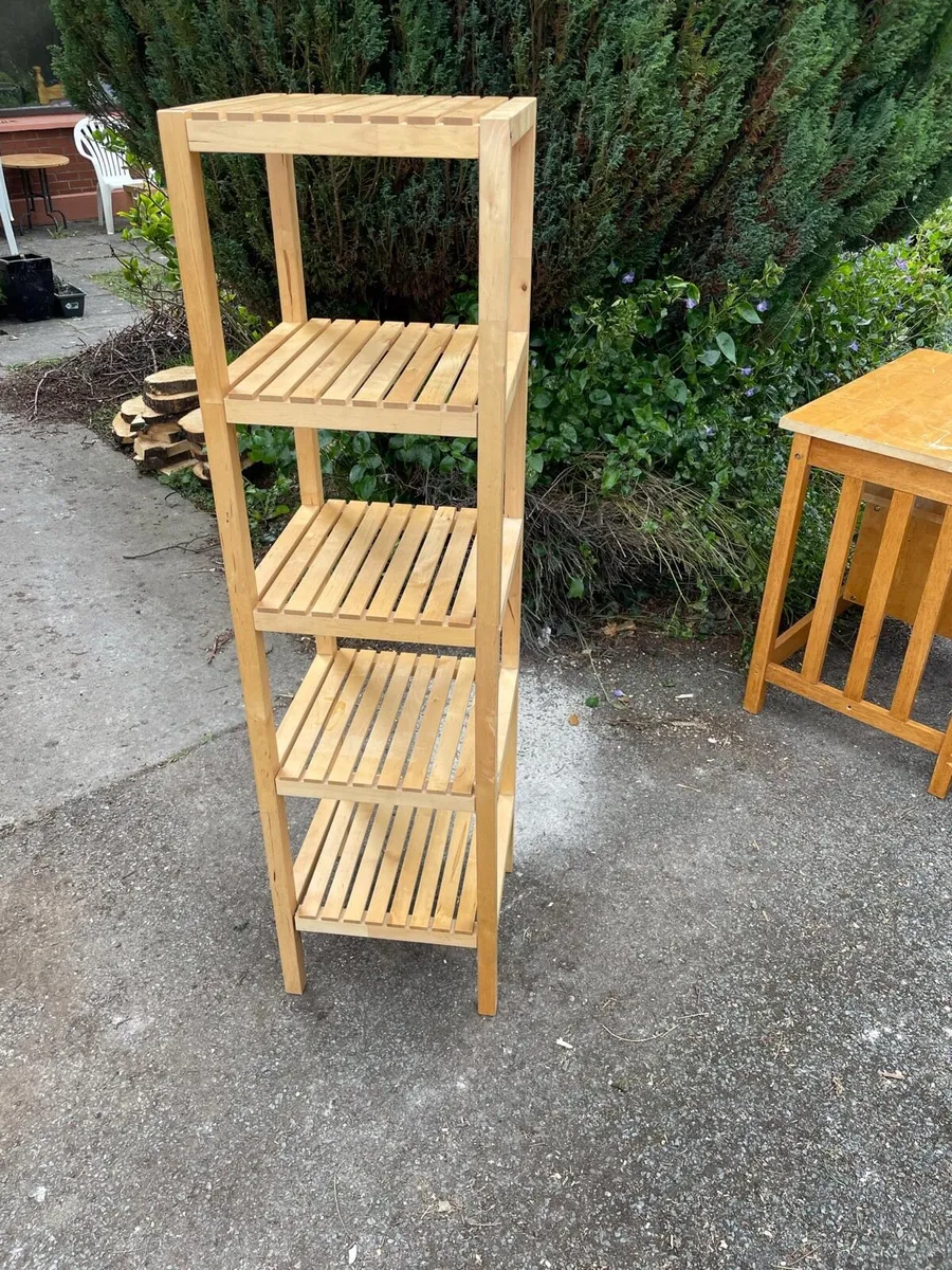 Wooden bathroom shelf - Image 1
