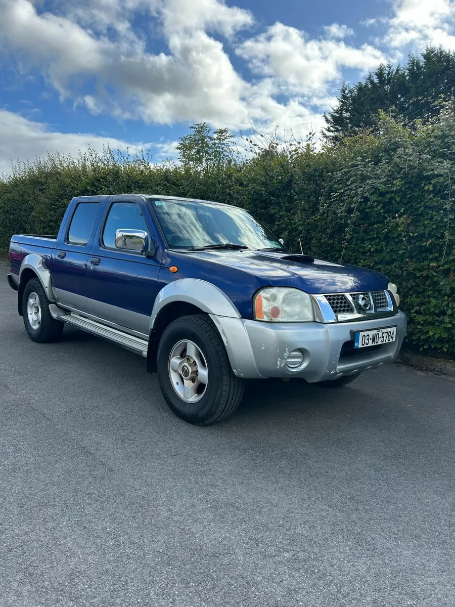Nissan Navara 2003 - Image 1