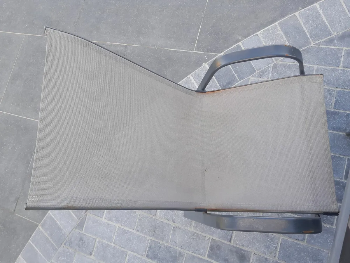 Outdoor Table & Chairs - Image 3