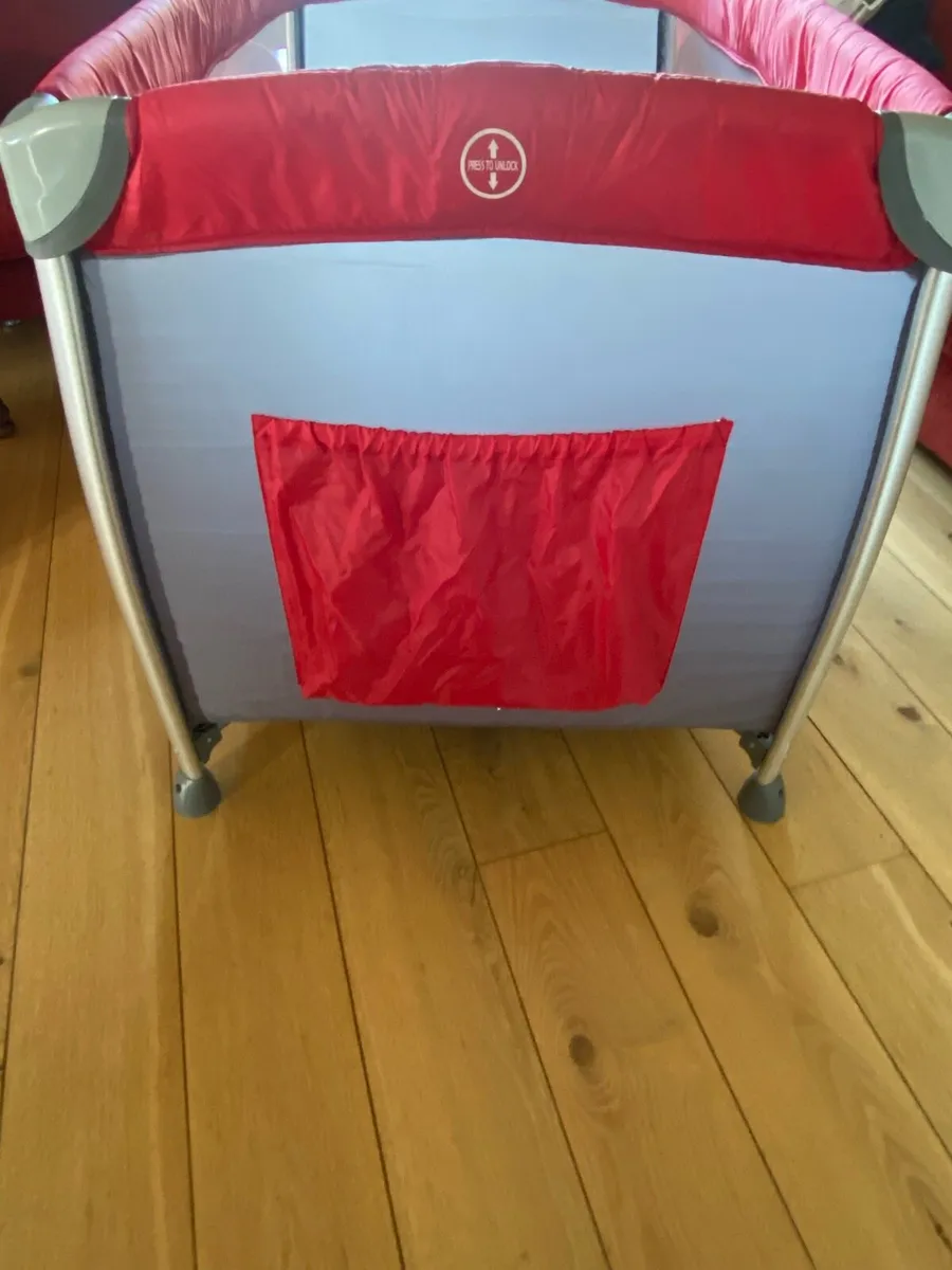 Babylo Travel Cot - Image 3