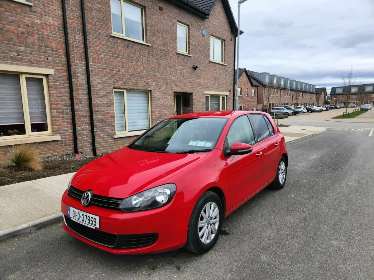 Volkswagen Golf 2013 Automatic - Image 2