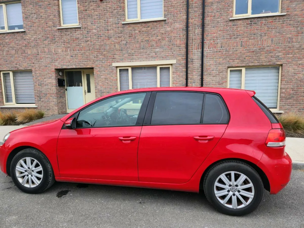 Volkswagen Golf 2013 Automatic - Image 4