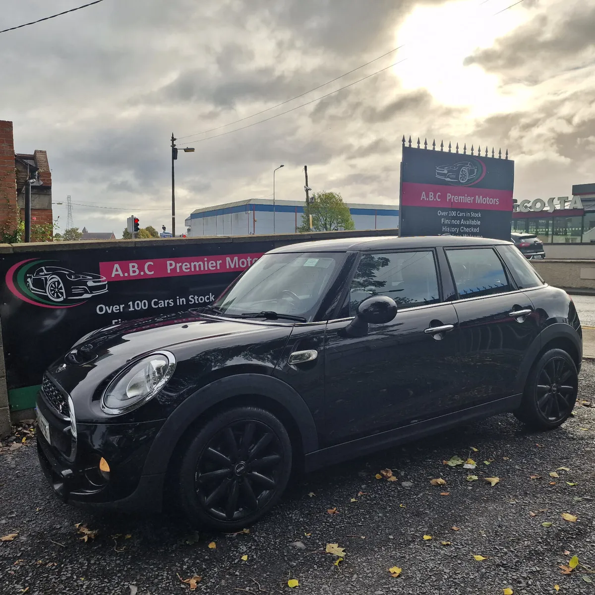Mini Other 2016 Nct 10/26 Low Miles 95K - Image 4