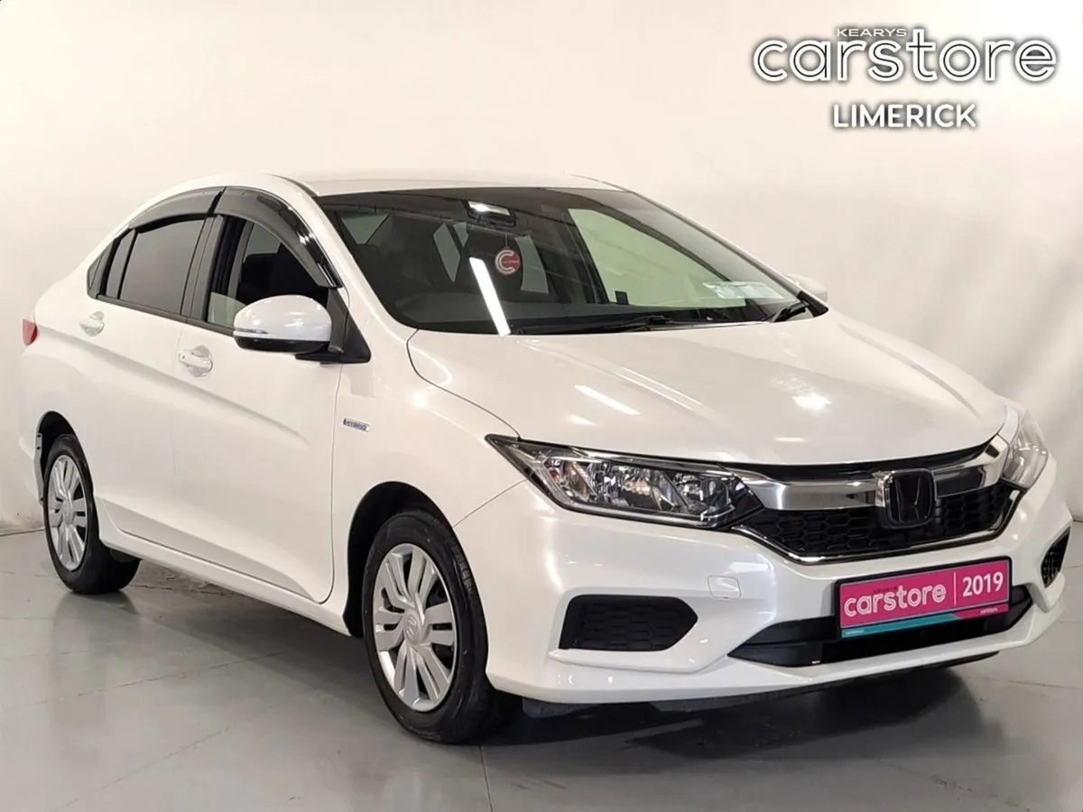 Honda Grace 1.5 PET Hybrid  low Mileage - Image 1