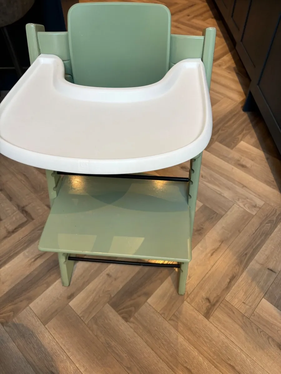 Stokke Tripp trapp high chair - Image 1