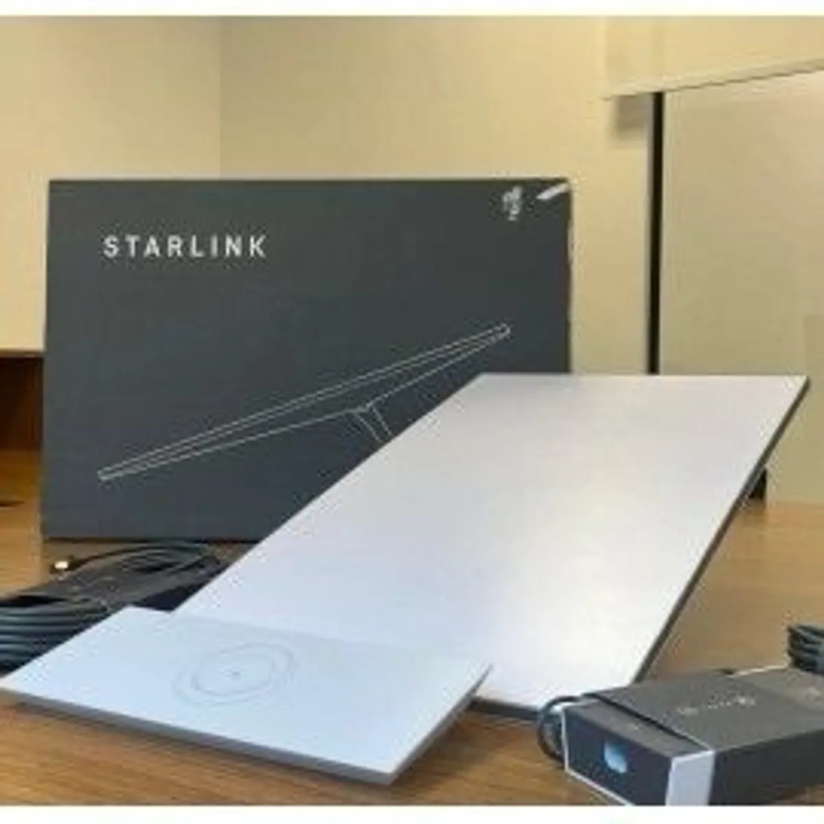 Starlink router / broadband and  dish, cables. - Image 2