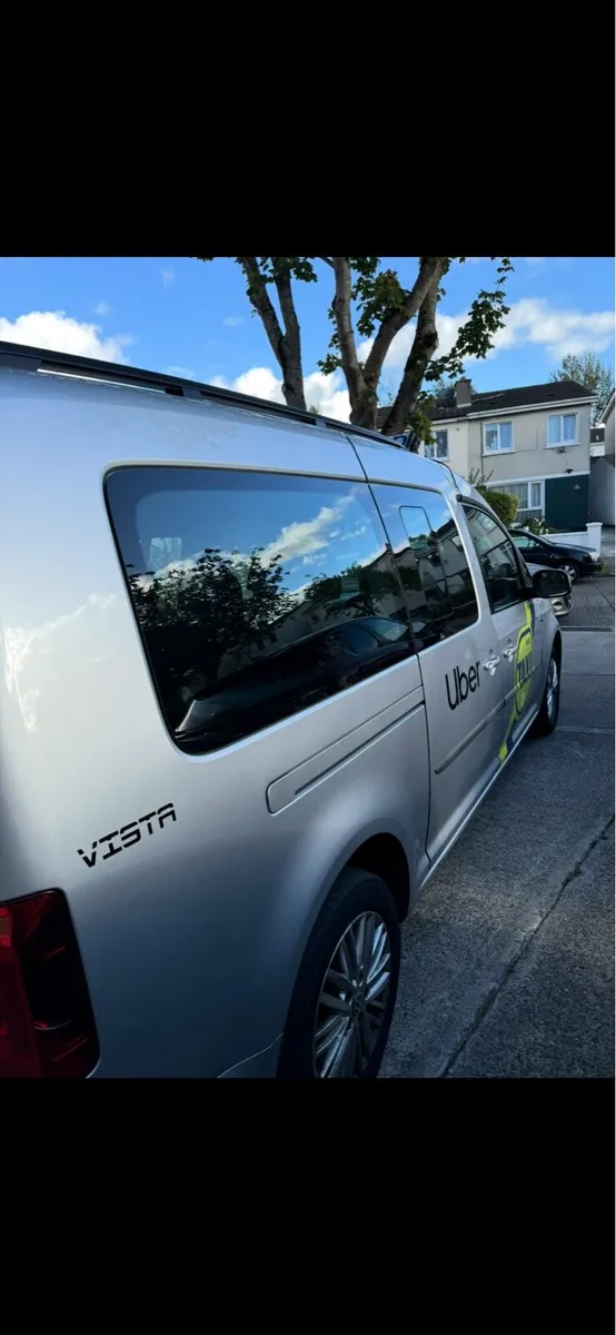 Taxi - Image 4