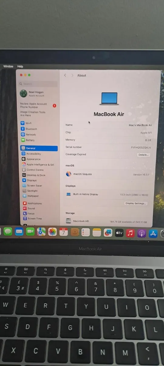 Macbook Air - Image 2