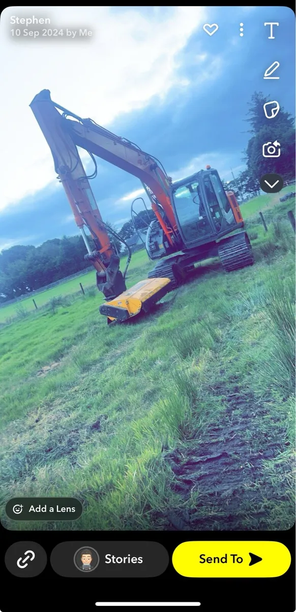Man available to do digger work - Image 1