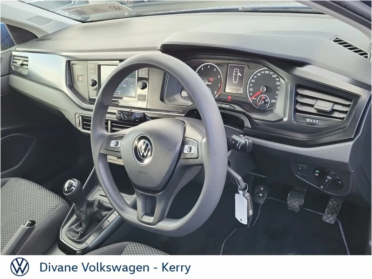 Volkswagen Polo Trendline Petrol 80hp - Image 4
